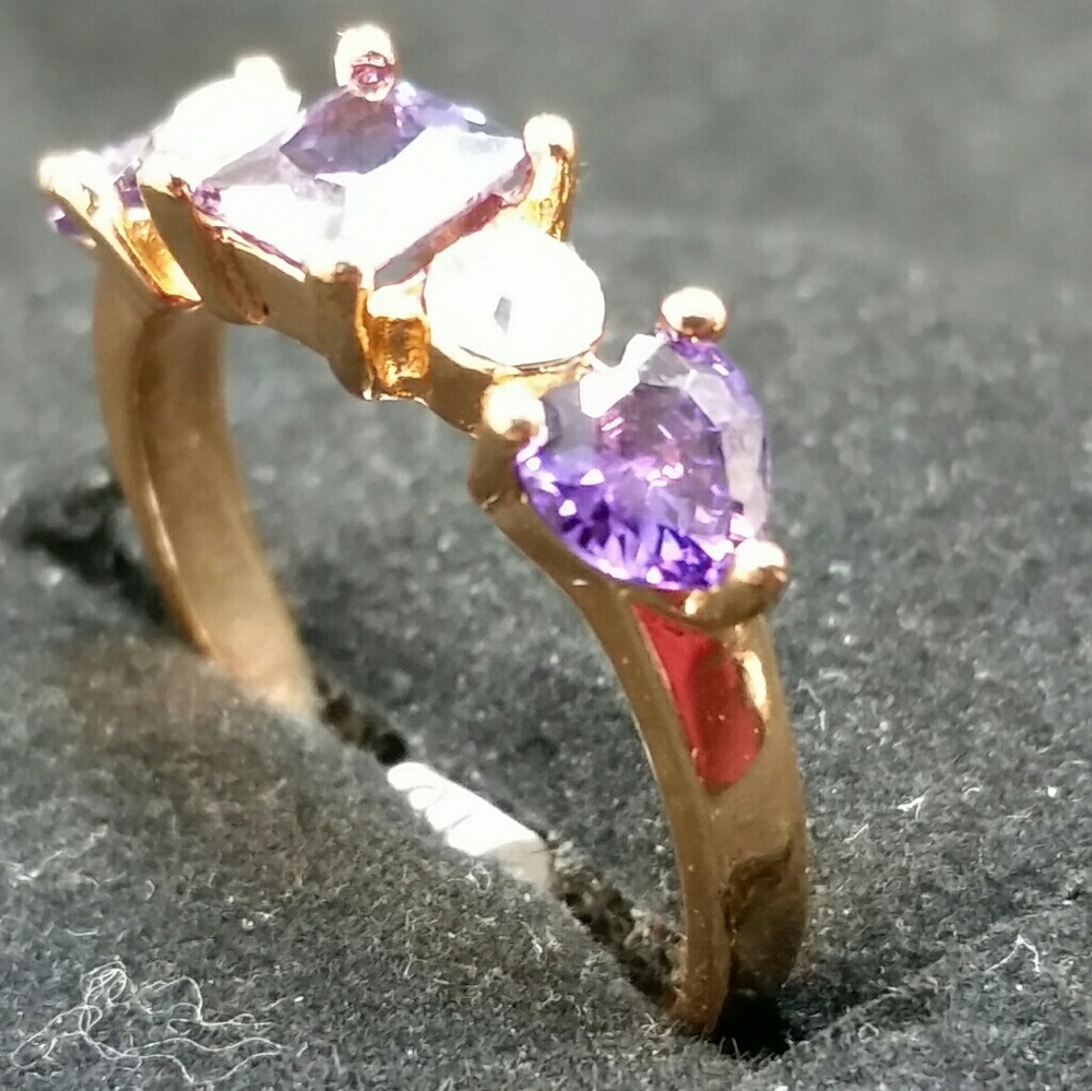 Amethyst and cubic rose gold ring - Picture 1 of 5